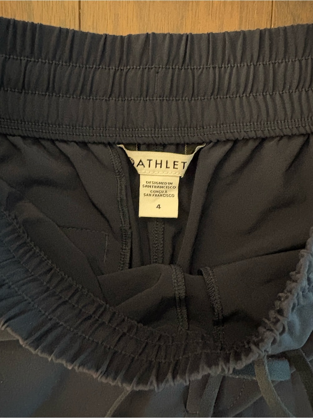 Athleta Women's Navy Cropped Drawstring Pants - Picture 6 of 6